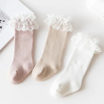 3 пары / лот, осенние хлопчатобумажные кружевные однотонные носки принцессы для новорожденных девочек, гетры до колен средней длины