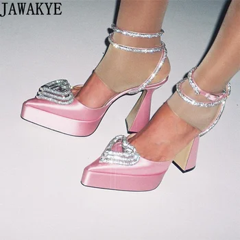 Атласные розовые свадебные босоножки на платформе, украшенные хрустальным сердечком, Женские вечерние туфли на высоком каблуке с ремешком на щиколотке, женские вечерние туфли